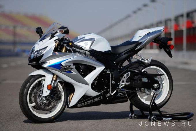 ��������� Suzuki ������ � ����� �������